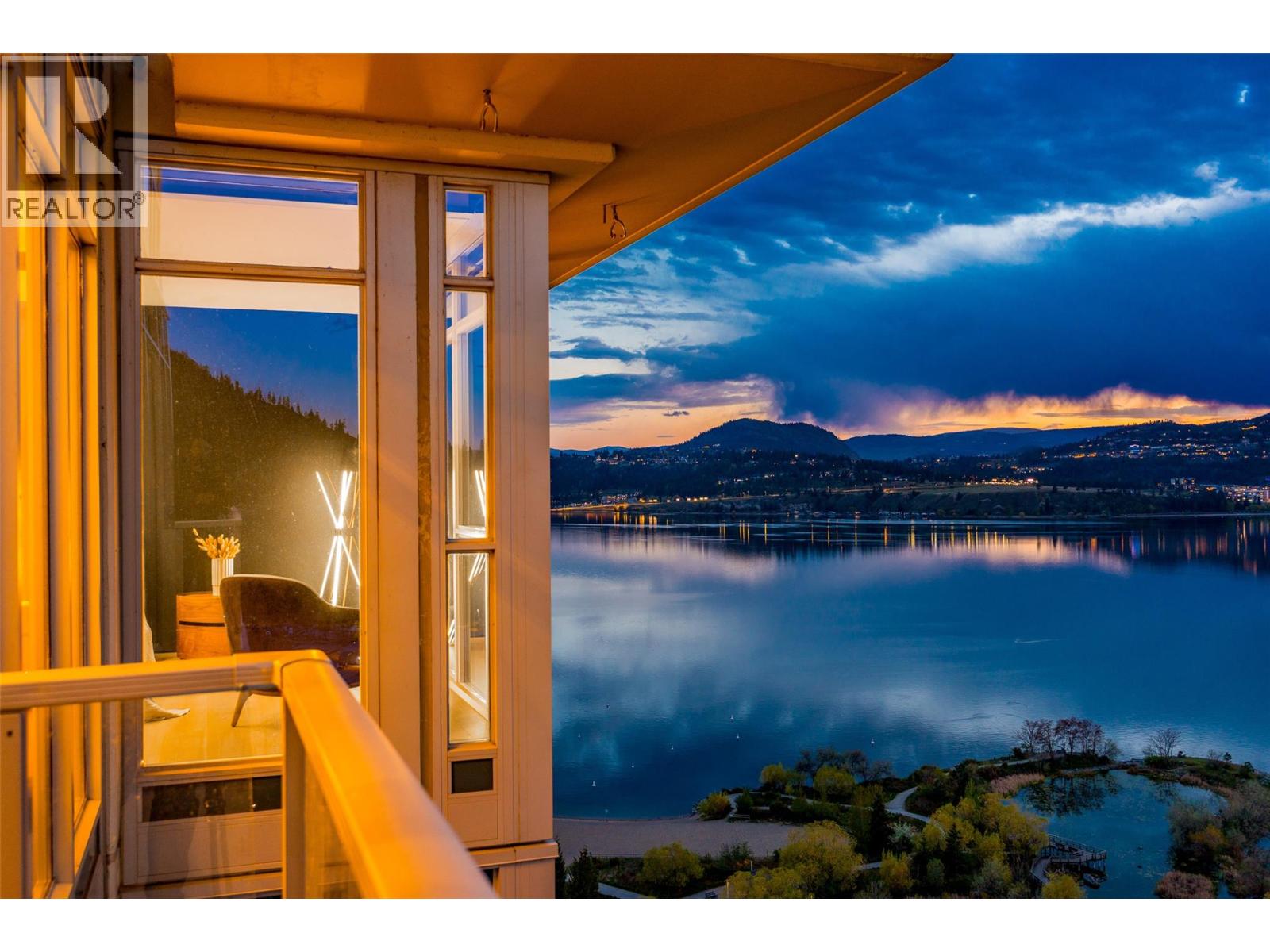 1075 Sunset Drive Unit# Ph1, Kelowna, British Columbia  V1Y 9Y9 - Photo 28 - 10382866