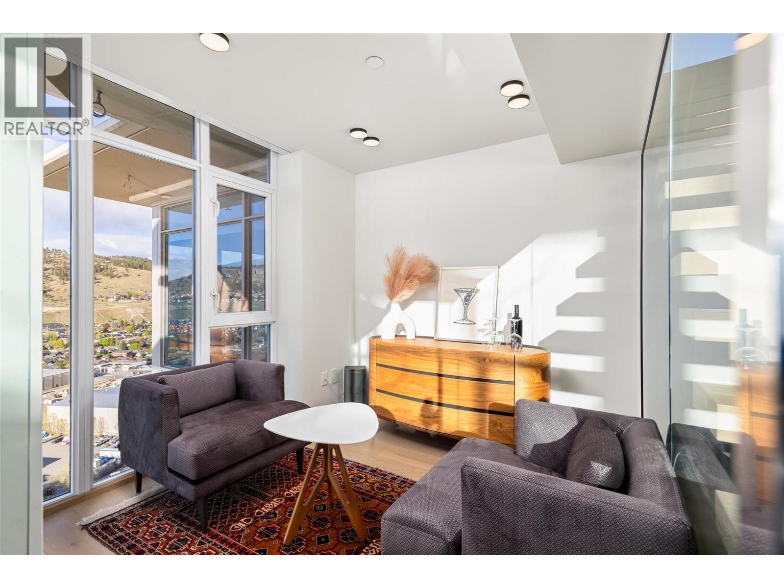 1075 Sunset Drive Unit# Ph1, Kelowna, British Columbia  V1Y 9Y9 - Photo 50 - 10382866