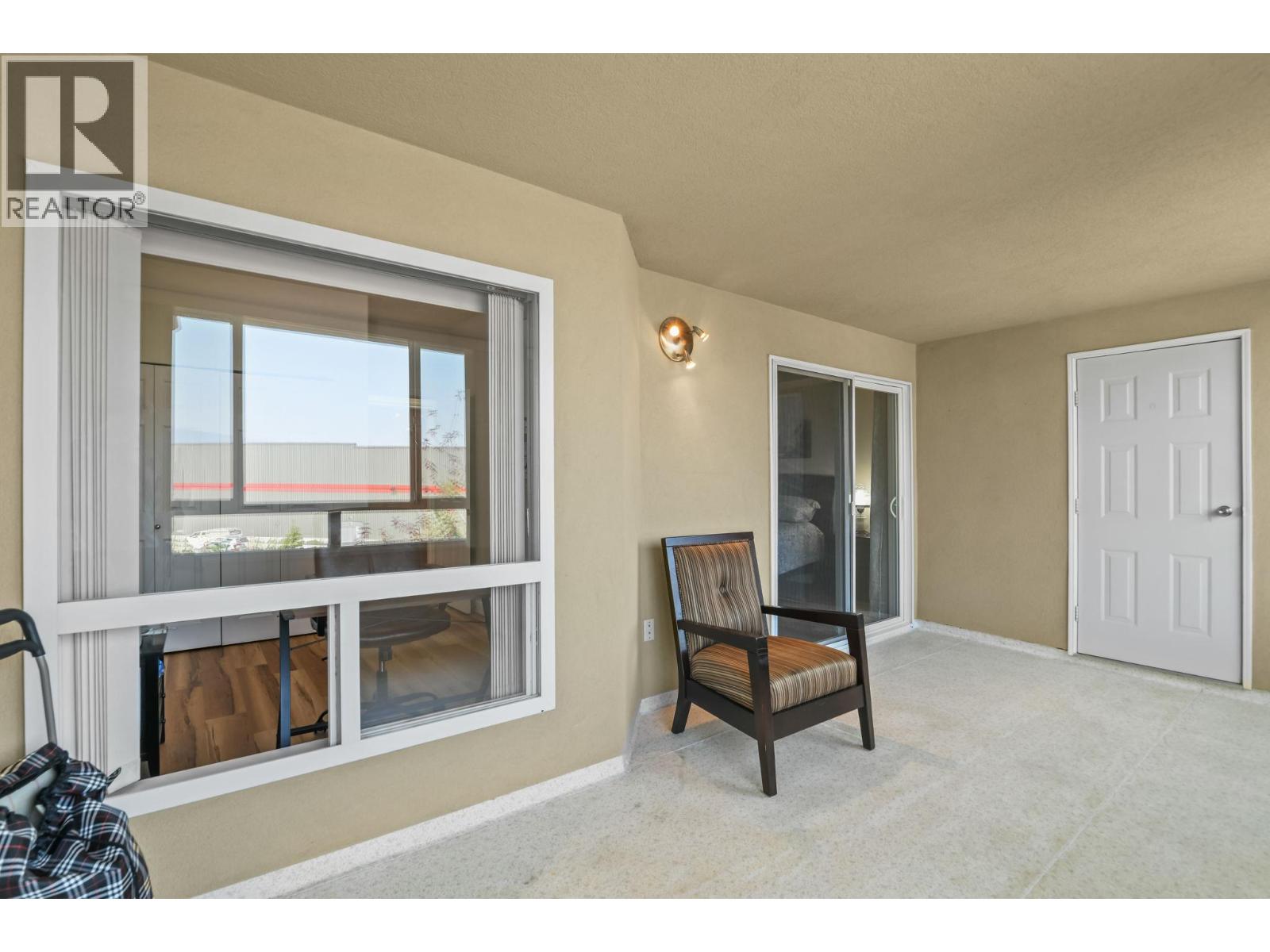 1963 Durnin Road Unit# 303, Kelowna, British Columbia  V1X 7Y4 - Photo 22 - 10386323