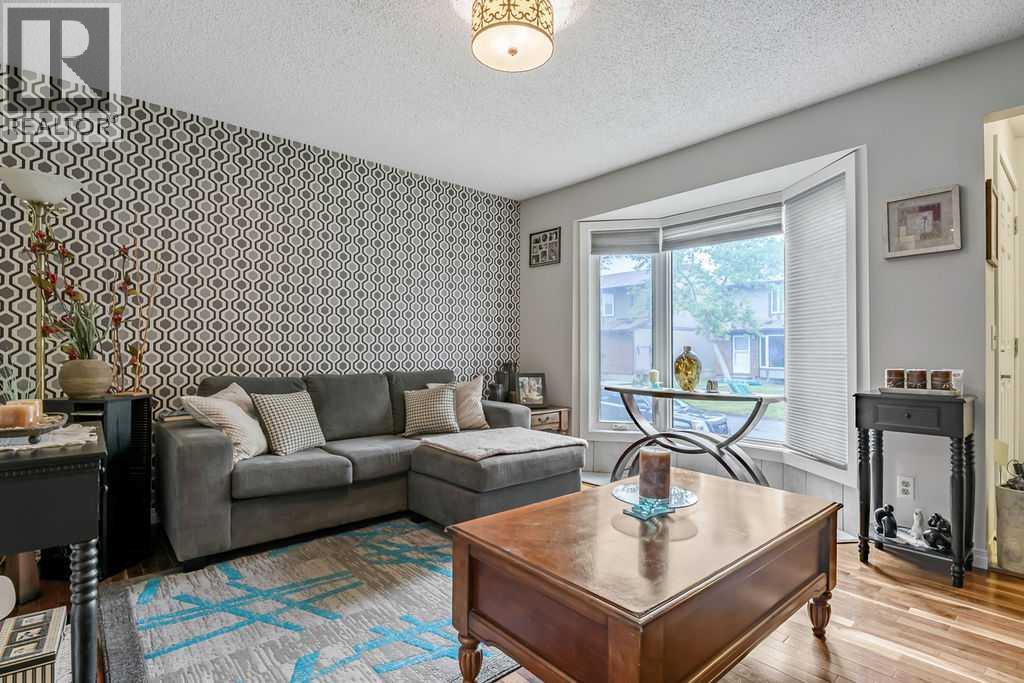 114, 6103 Madigan Drive NE, calgary, Alberta