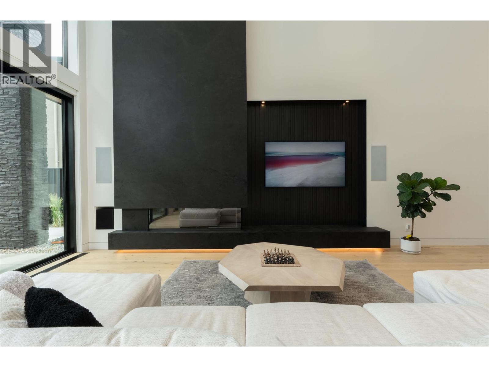 2764 Abbott Street, Kelowna, British Columbia  V1Y 1G4 - Photo 10 - 10389782