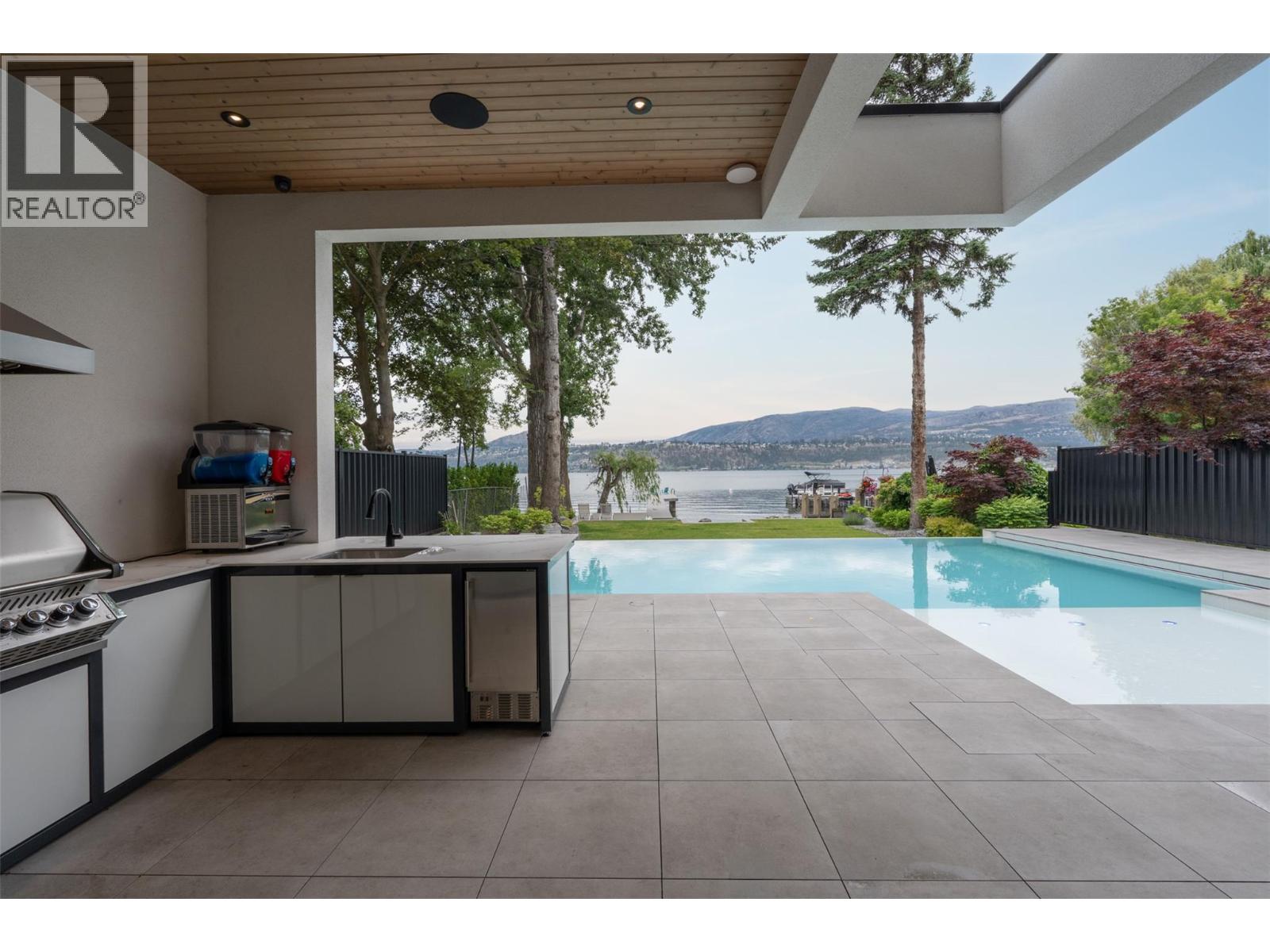 2764 Abbott Street, Kelowna, British Columbia  V1Y 1G4 - Photo 59 - 10389782