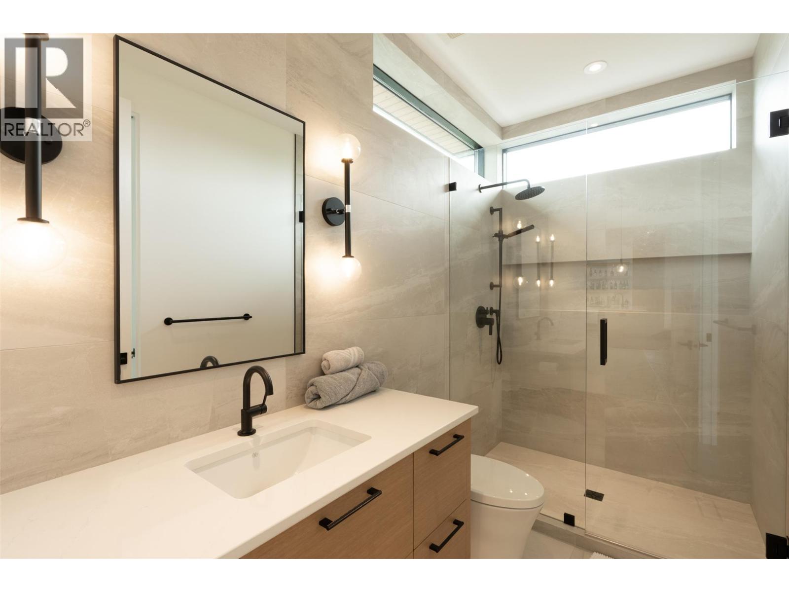 2764 Abbott Street, Kelowna, British Columbia  V1Y 1G4 - Photo 53 - 10389782