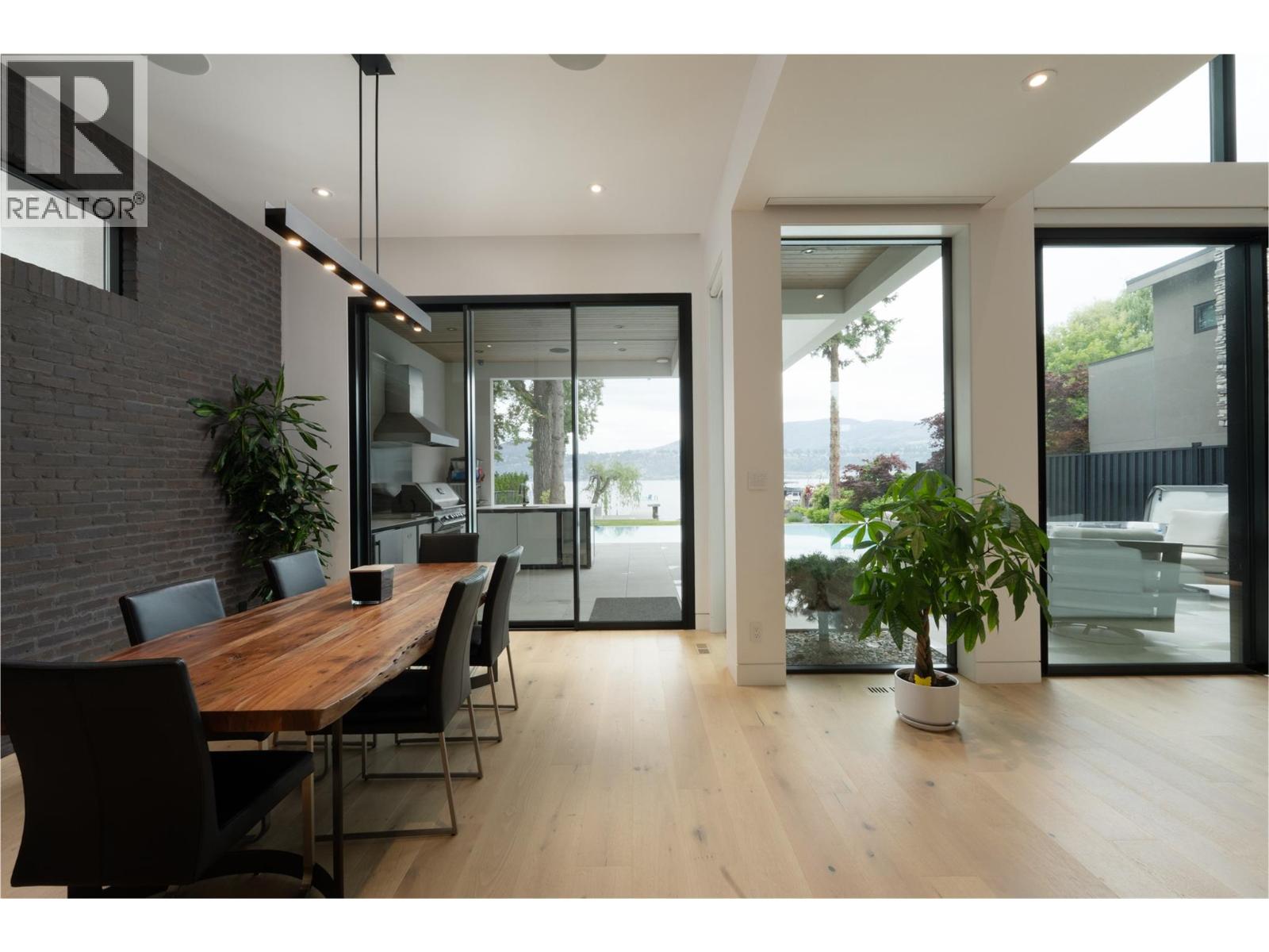 2764 Abbott Street, Kelowna, British Columbia  V1Y 1G4 - Photo 19 - 10389782