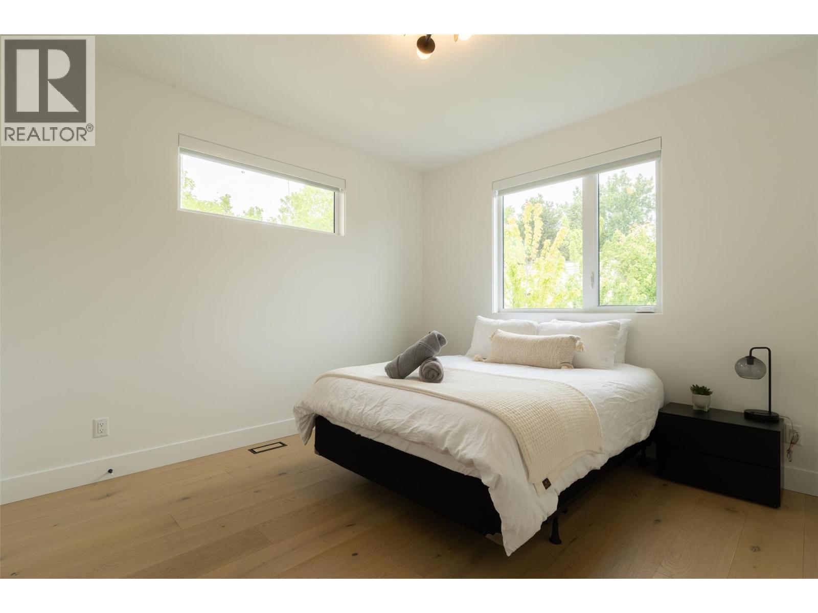 2764 Abbott Street, Kelowna, British Columbia  V1Y 1G4 - Photo 88 - 10389782