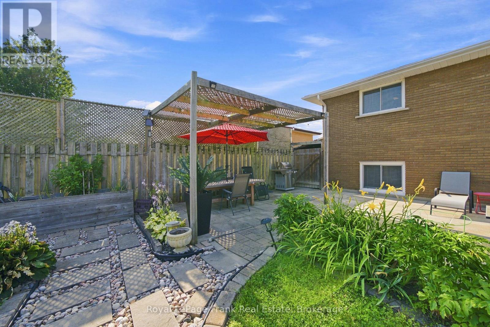 317 Dwight Avenue, Oshawa, Ontario  L1J 1K8 - Photo 39 - E13677440