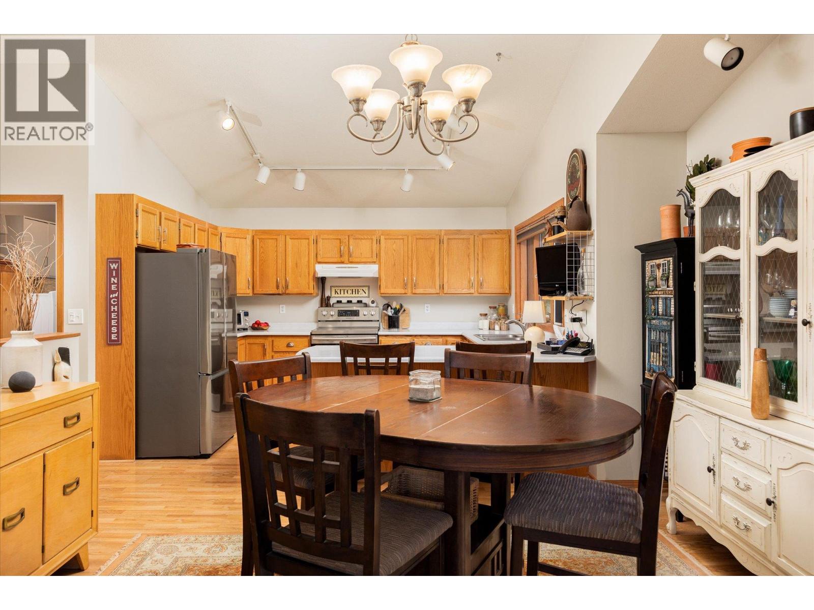 16455 Commonage Road, Lake Country, British Columbia  V4V 1B3 - Photo 8 - 10390855