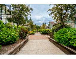 <div class="price">$739,000</div> 56 65 Foxwood Drive, Port Moody<br><div style="margin-bottom:8px;"><small>Royal LePage Elite West</small></div><div class='bed_bath'>2 Bed | 3 Bath</div>