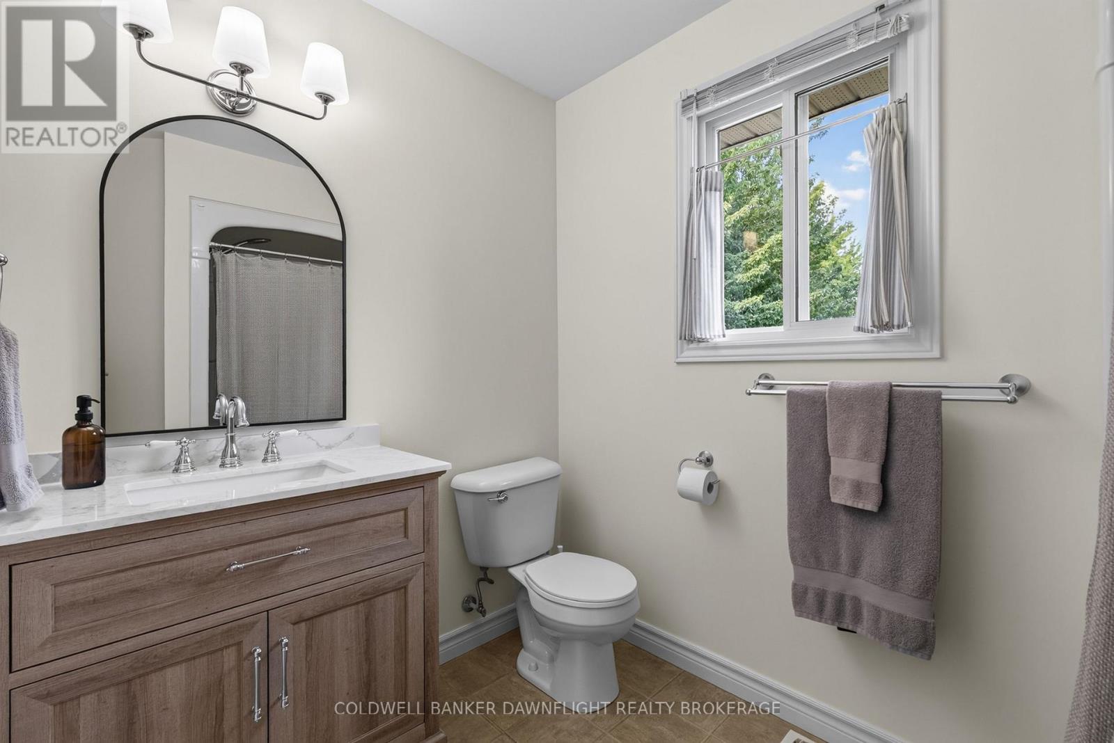 7 Finch Street, North Middlesex, Ontario  N0M 1A0 - Photo 20 - X13677318