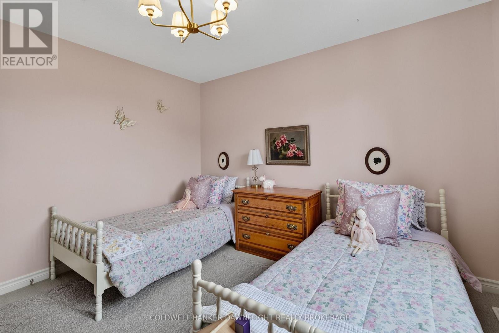 7 Finch Street, North Middlesex, Ontario  N0M 1A0 - Photo 27 - X13677318