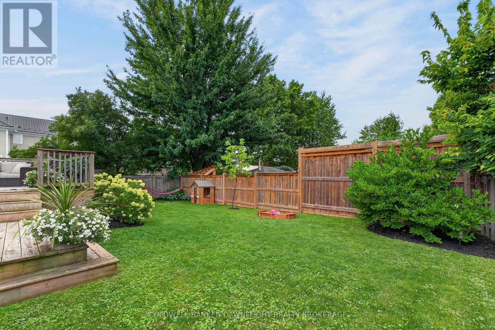 7 Finch Street, North Middlesex, Ontario  N0M 1A0 - Photo 39 - X13677318