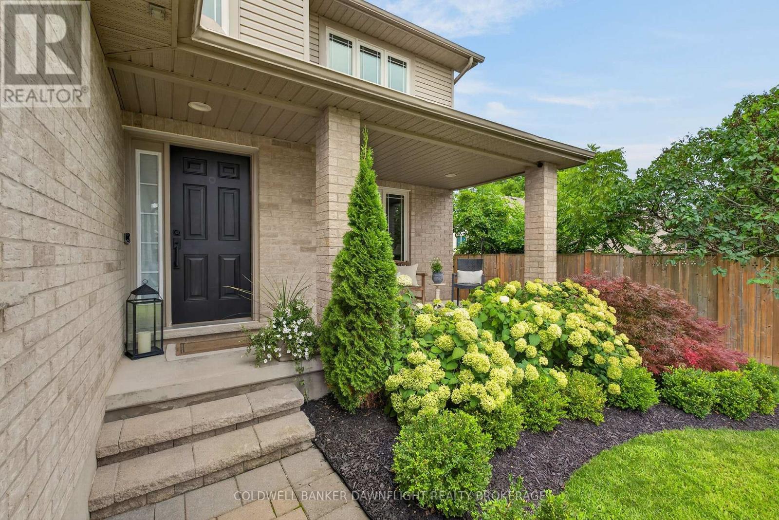 7 Finch Street, North Middlesex, Ontario  N0M 1A0 - Photo 42 - X13677318