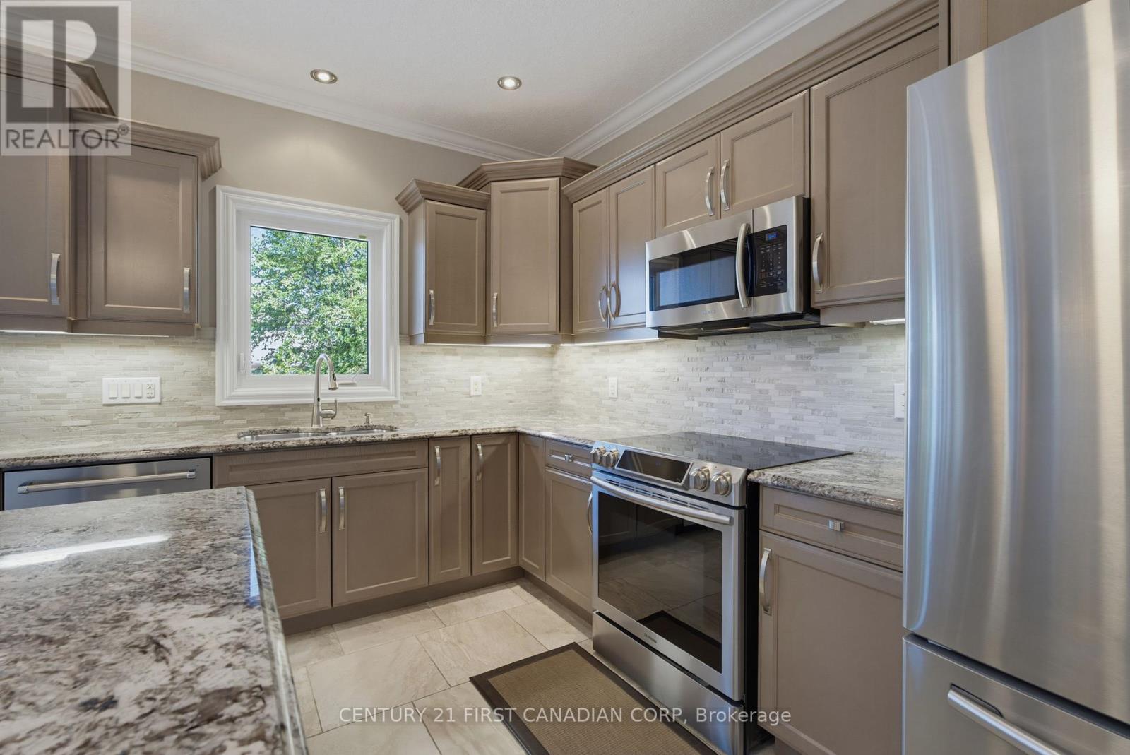 3429 Singleton Avenue, London South, Ontario  N6L 0C5 - Photo 16 - X13677414