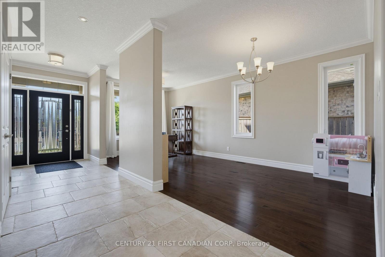 3429 Singleton Avenue, London South, Ontario  N6L 0C5 - Photo 8 - X13677414