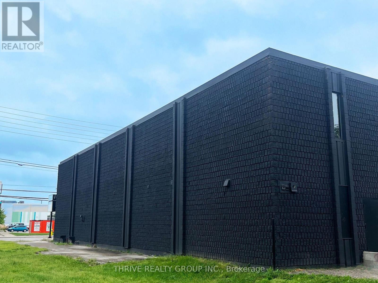 724 York Street, London East, Ontario  N5W 2S8 - Photo 4 - X13677454