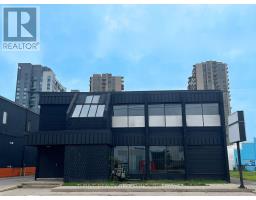 724 YORK STREET, London East, Ontario