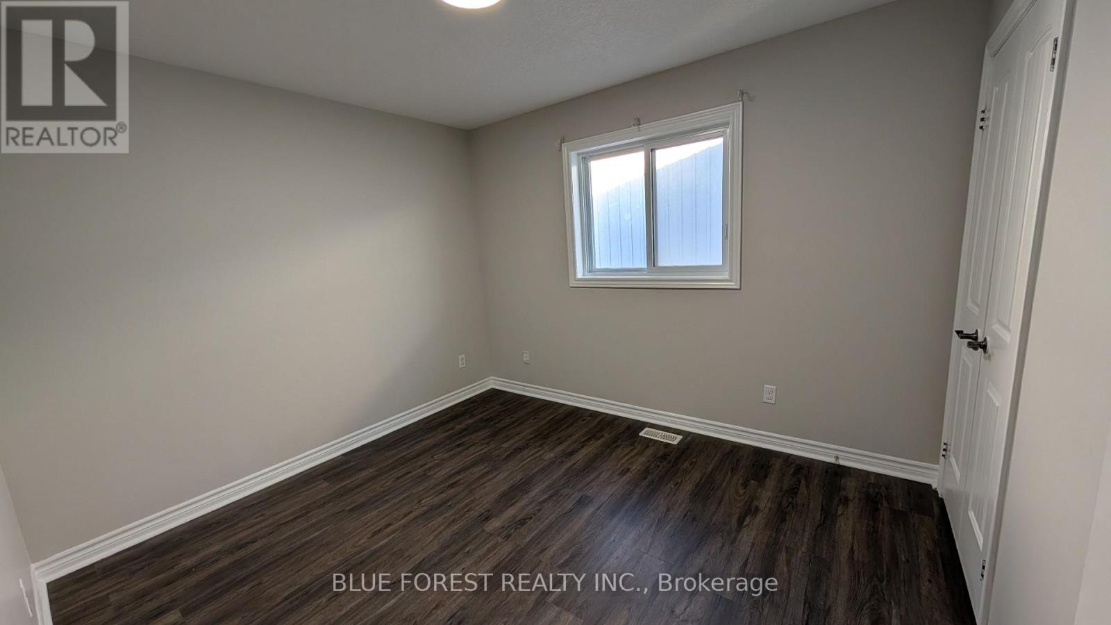904 Frontenac Crescent, Woodstock, Ontario  N4V 0A8 - Photo 22 - X13677502