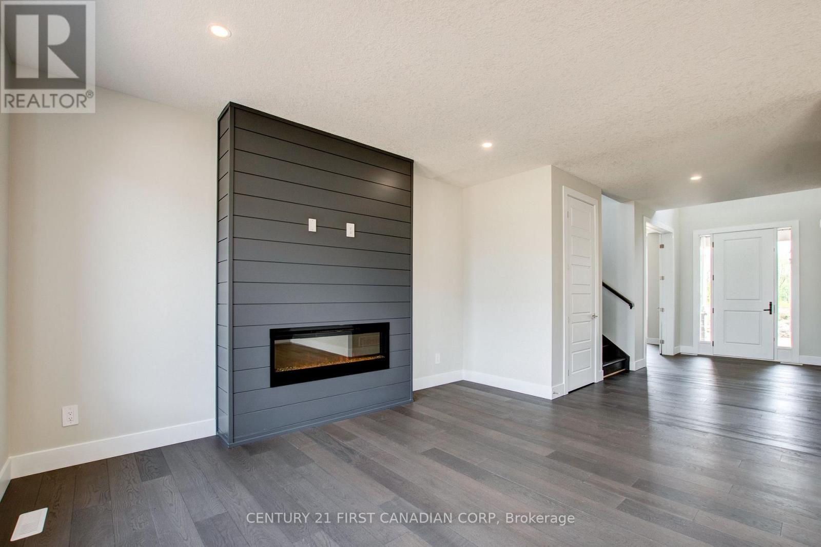 100 Aspen Circle, Thames Centre, Ontario  N0M 2P0 - Photo 18 - X13677506