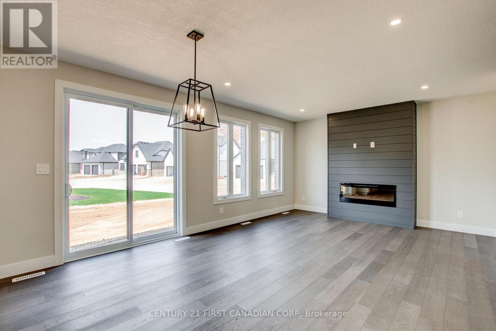 100 Aspen Circle, Thames Centre, Ontario  N0M 2P0 - Photo 20 - X13677506