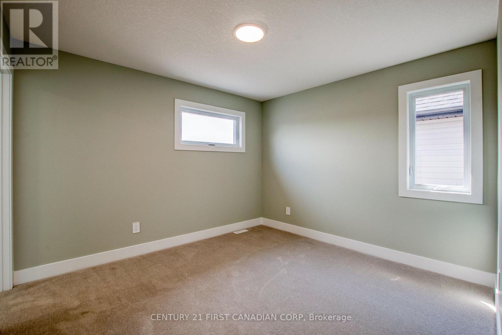 100 Aspen Circle, Thames Centre, Ontario  N0M 2P0 - Photo 36 - X13677506
