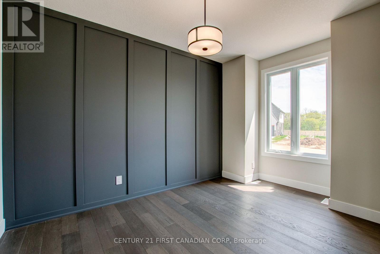 100 Aspen Circle, Thames Centre, Ontario  N0M 2P0 - Photo 4 - X13677506