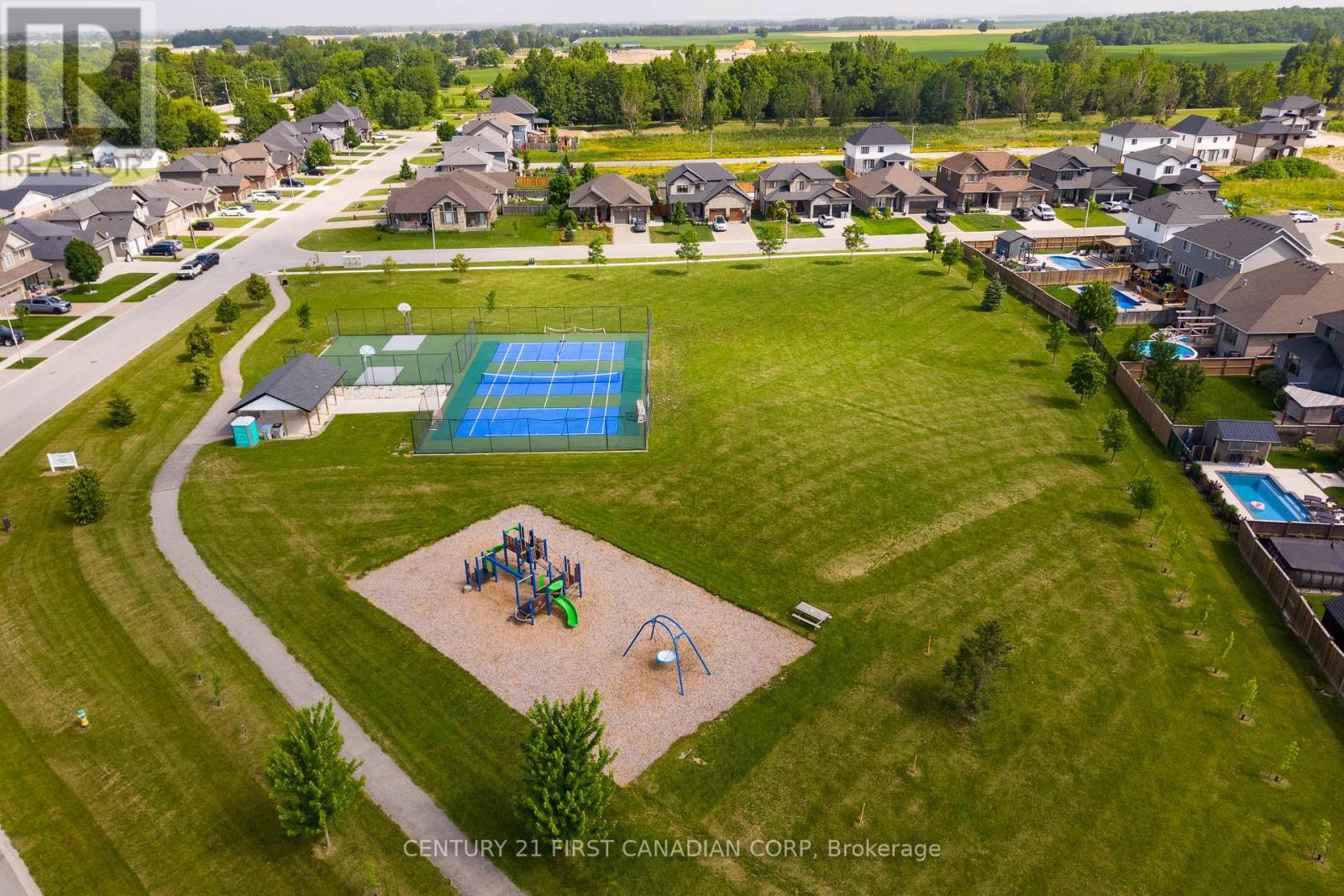 155 Spencer Avenue, Lucan Biddulph, Ontario  N0M 2J0 - Photo 13 - X13677510