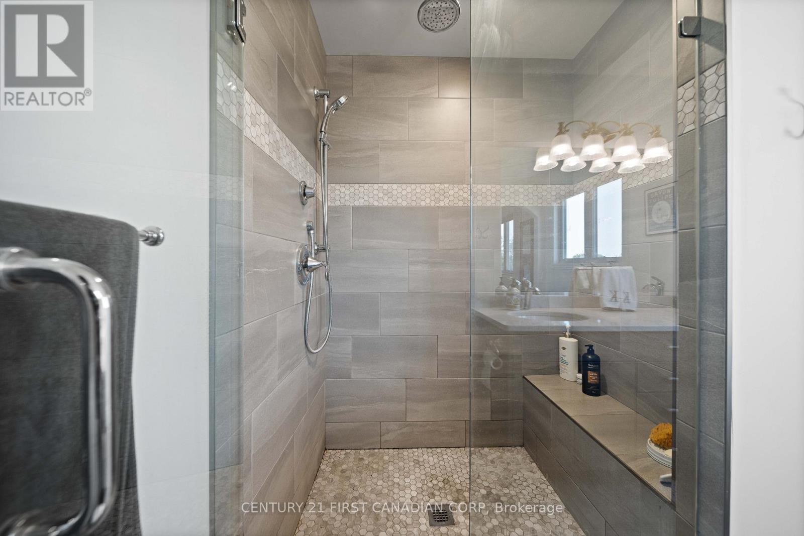 155 Spencer Avenue, Lucan Biddulph, Ontario  N0M 2J0 - Photo 35 - X13677510