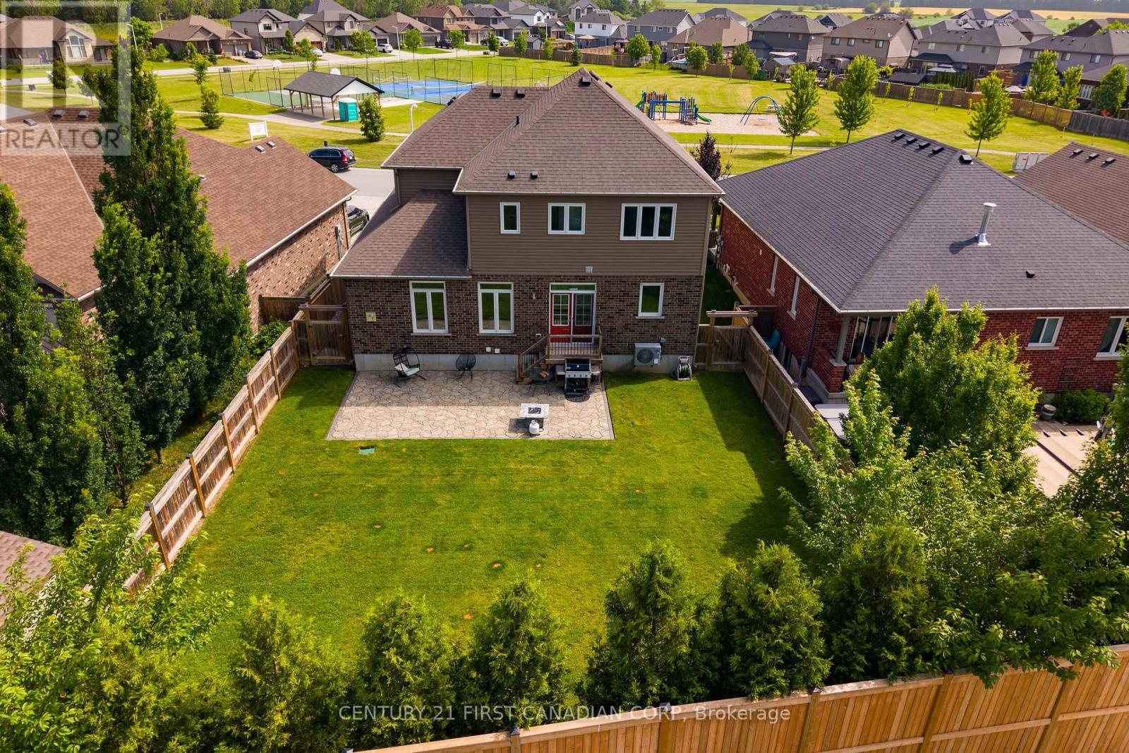 155 Spencer Avenue, Lucan Biddulph, Ontario  N0M 2J0 - Photo 6 - X13677510