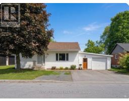 215 VICTORIA STREET, Mississippi Mills, Ontario