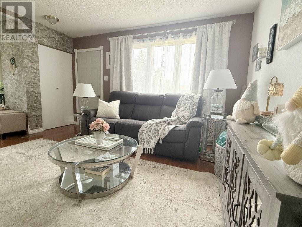 114 Northwood Drive, Nakina, Ontario  P0T 2H0 - Photo 6 - TB2602374