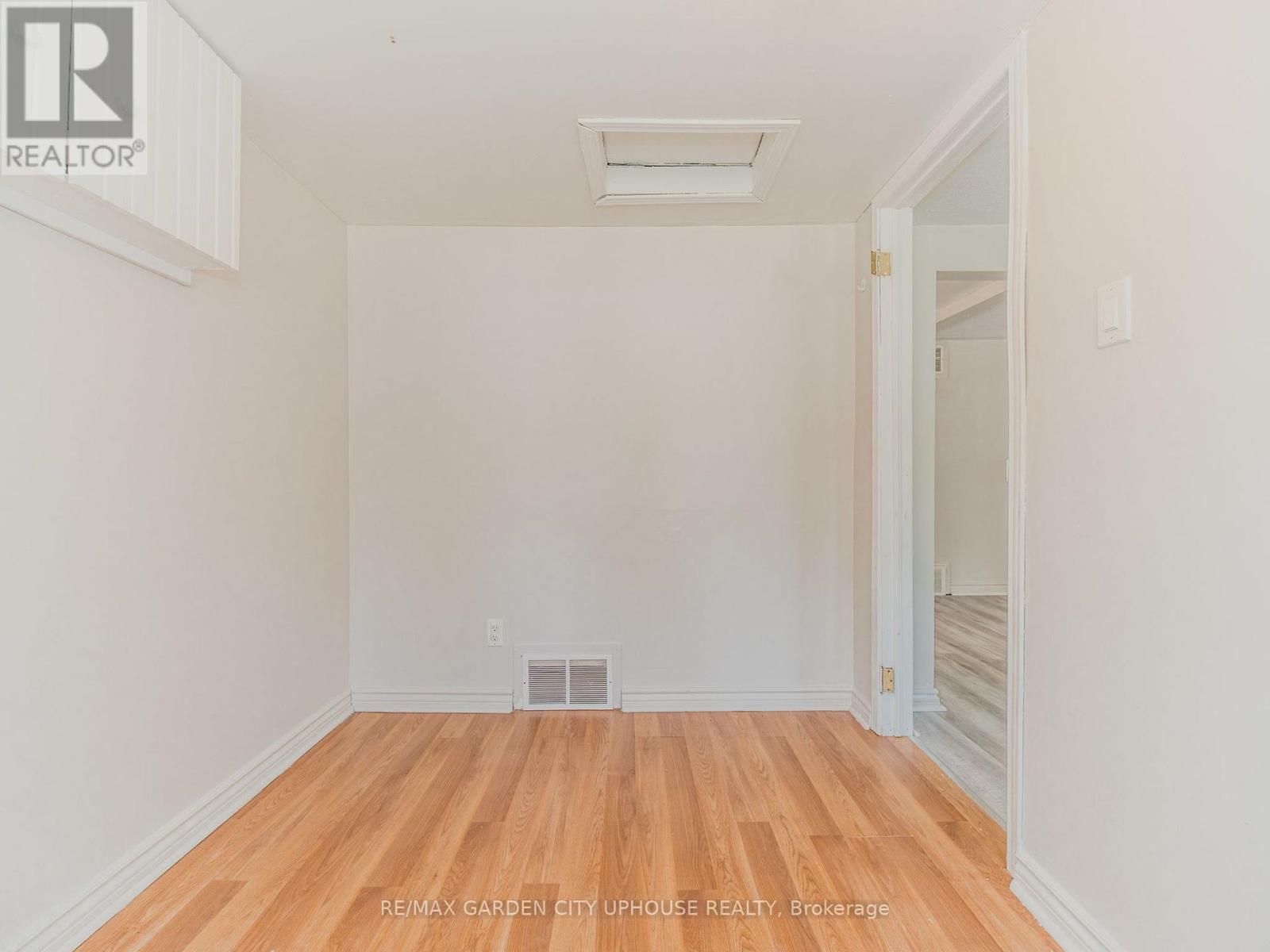 12 Beachaven Drive, St. Catharines, Ontario  L2M 1A4 - Photo 7 - X13677322