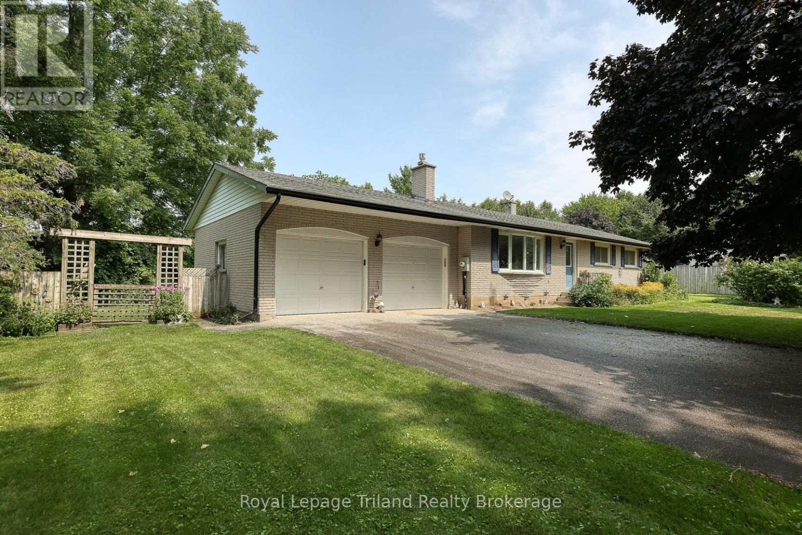 464985 CURRIES ROAD, Norwich, Ontario