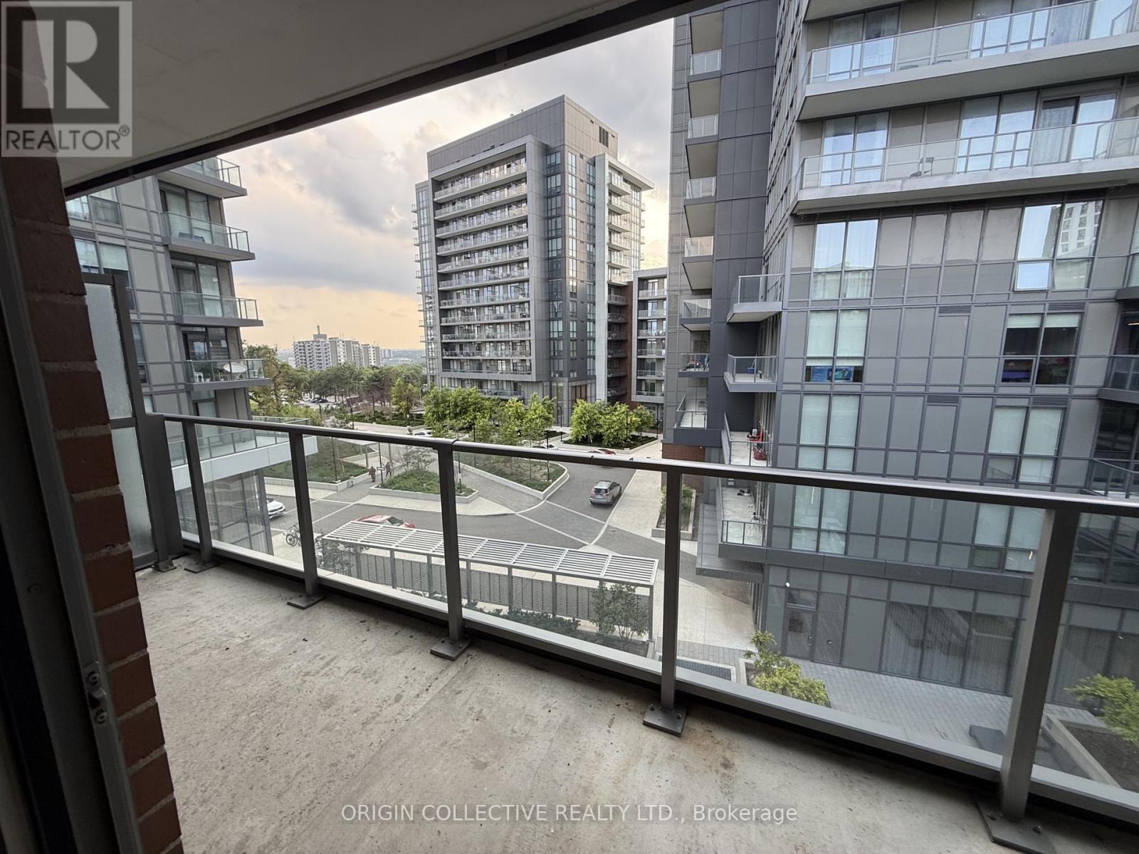 407 - 32 Forest Manor Road, Toronto, Ontario  M2J 1M1 - Photo 2 - C13677302