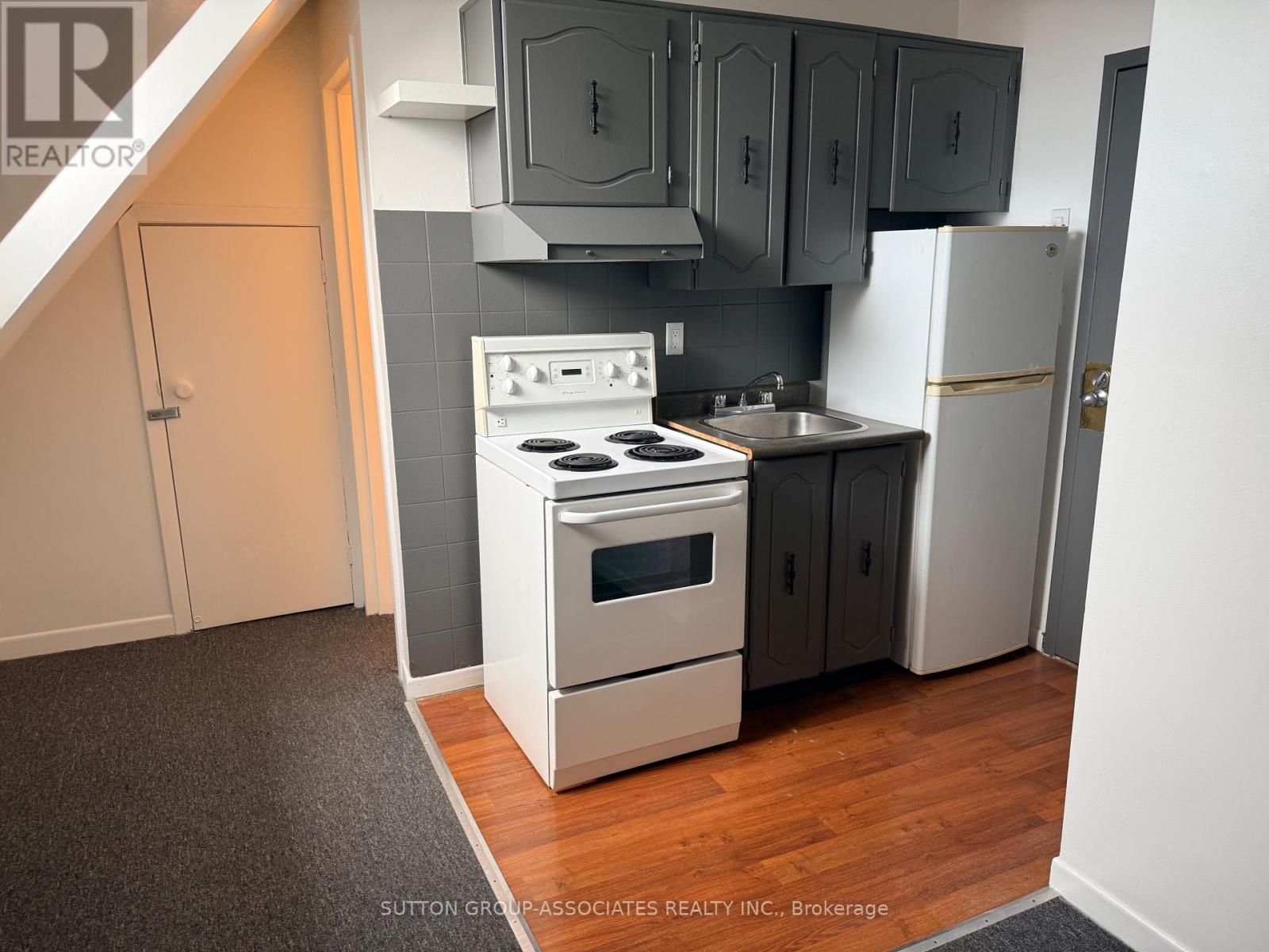 407 - 52 Metcalfe Street, Toronto, Ontario  M4X 1R8 - Photo 3 - C13677358