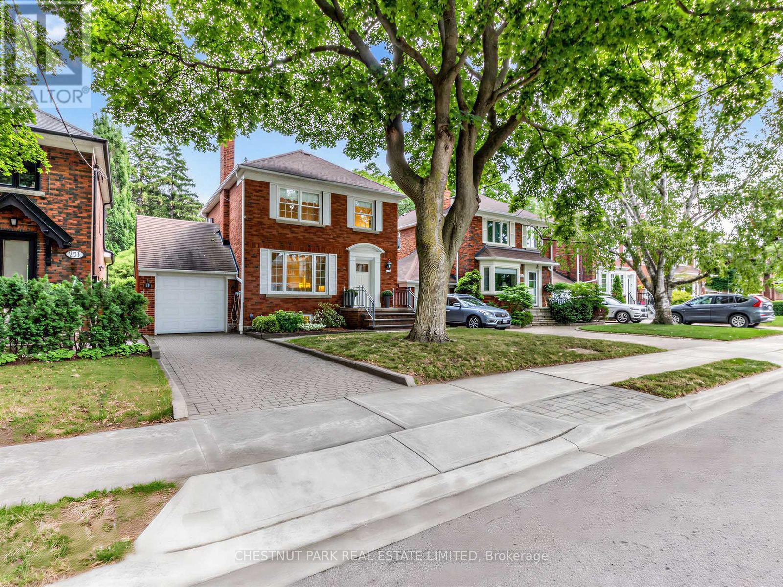 249 HANNA ROAD, Toronto, Ontario