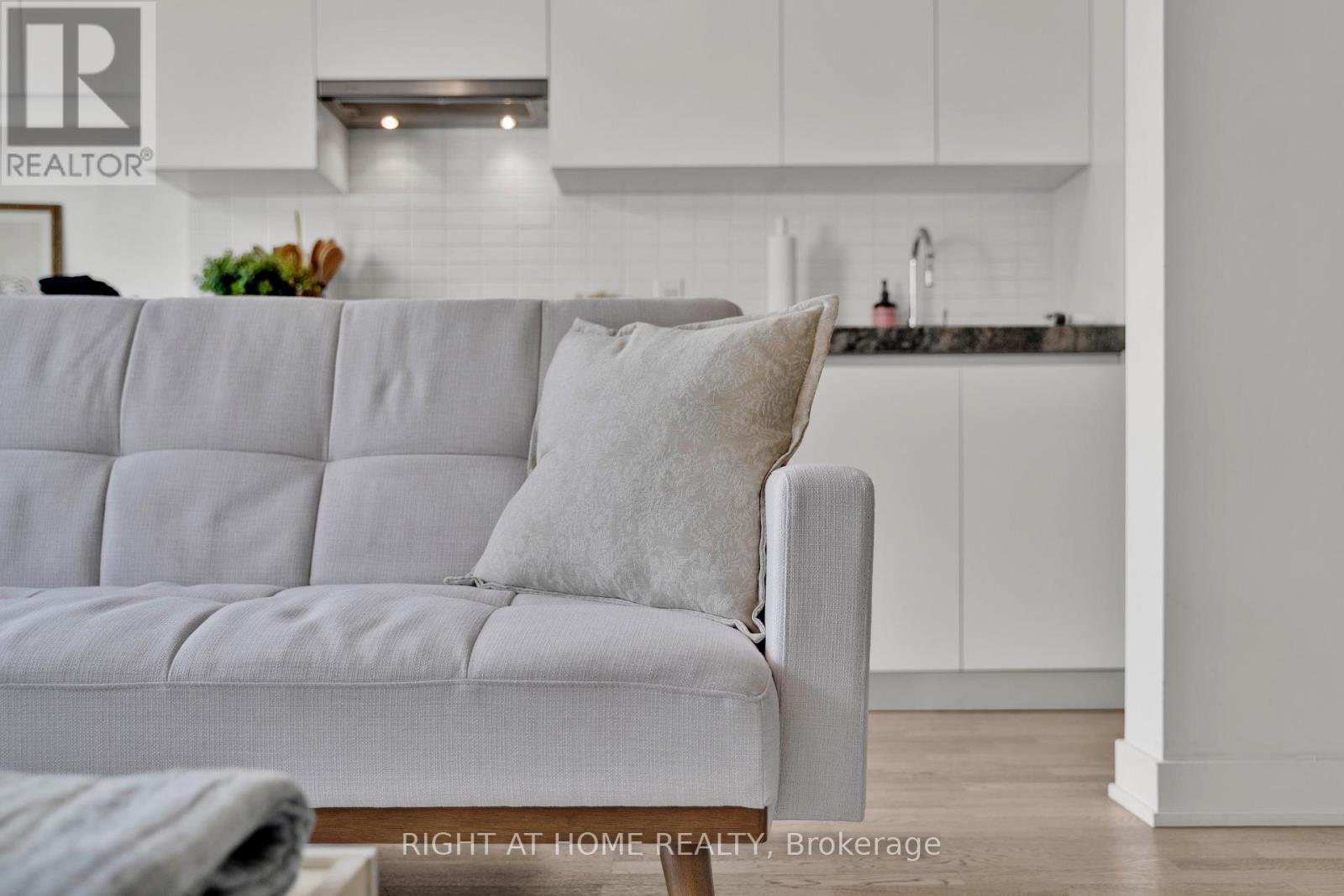 625 - 629 King Street W, Toronto, Ontario  M5V 1M5 - Photo 11 - C13677386