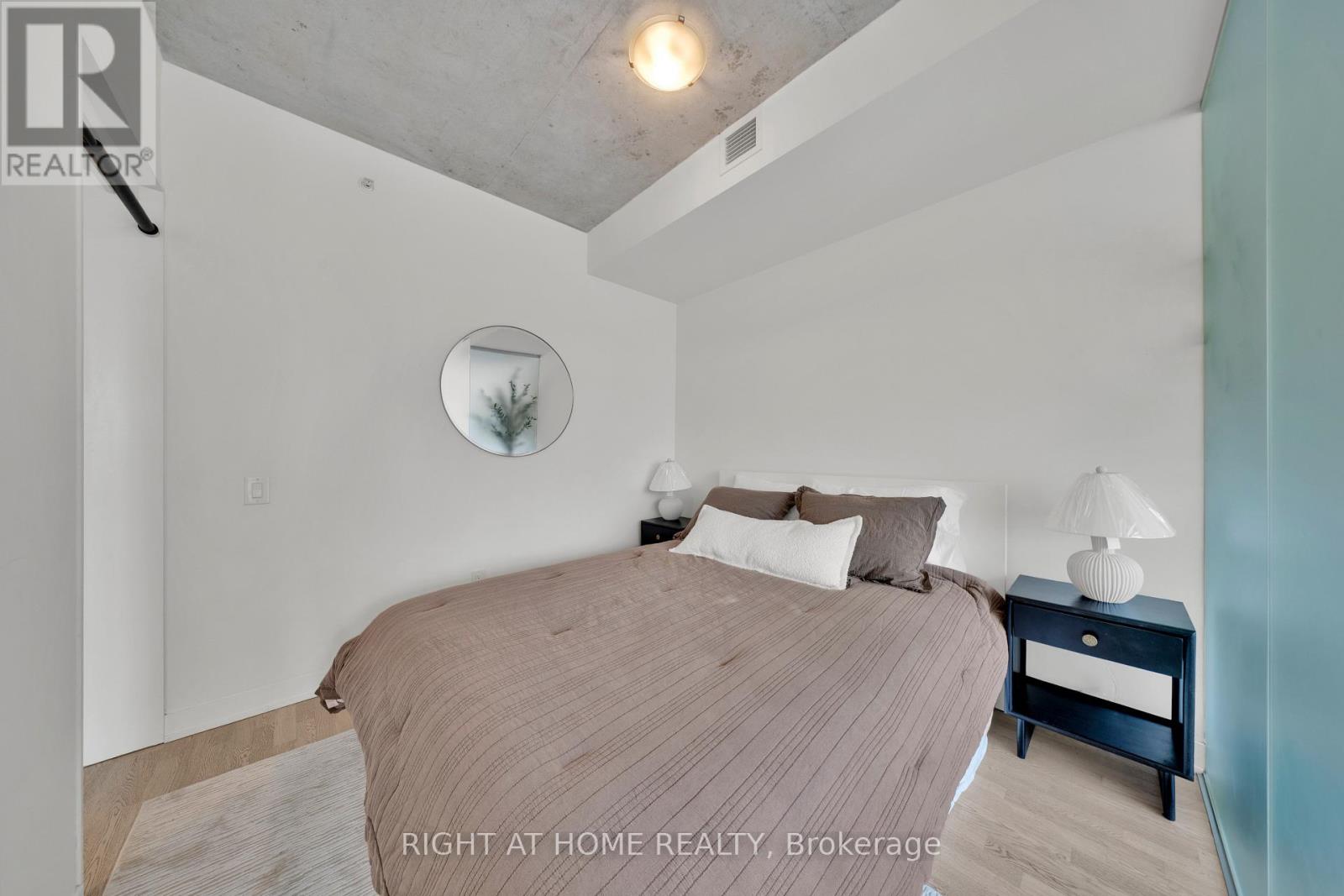 625 - 629 King Street W, Toronto, Ontario  M5V 1M5 - Photo 22 - C13677386