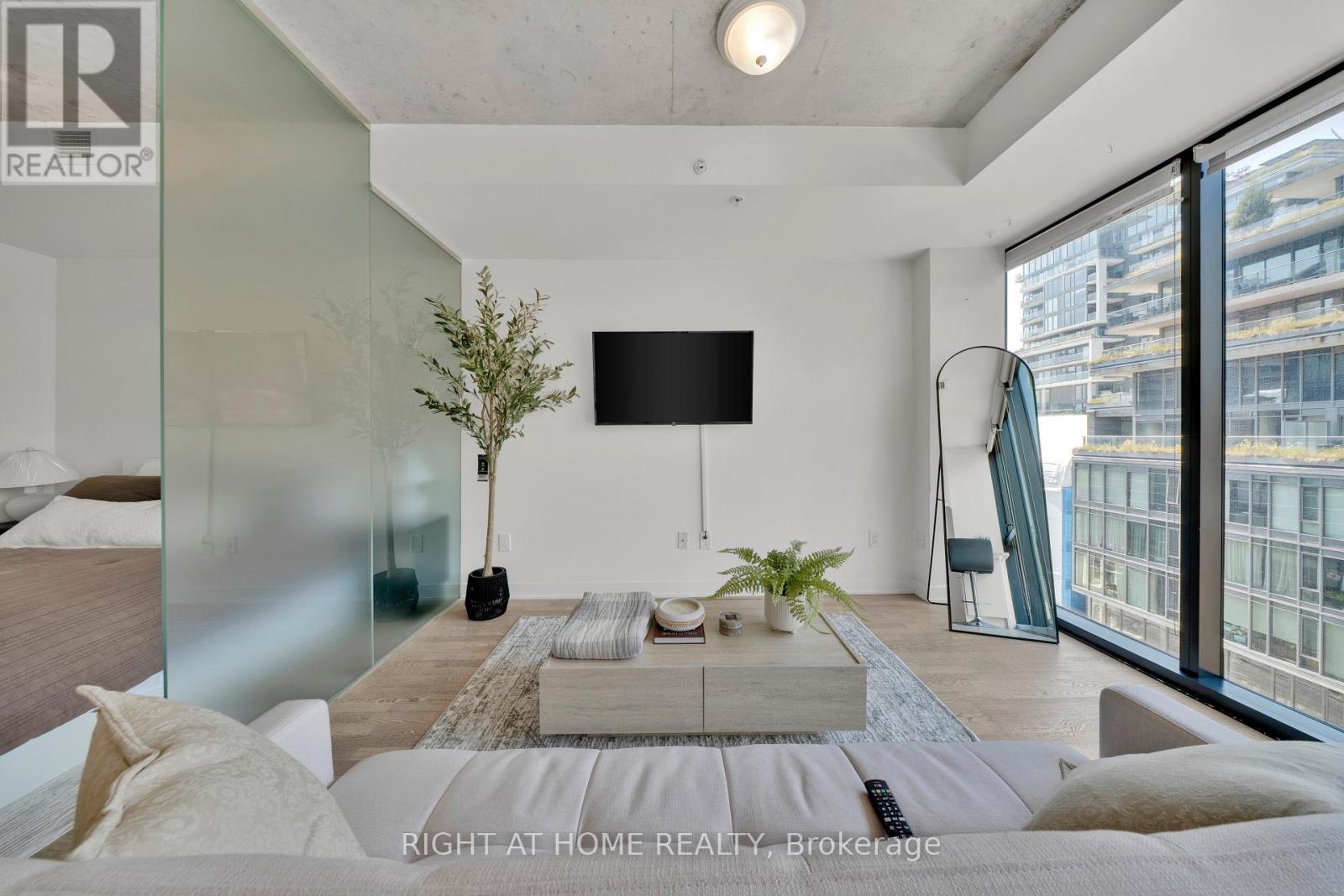625 - 629 King Street W, Toronto, Ontario  M5V 1M5 - Photo 6 - C13677386
