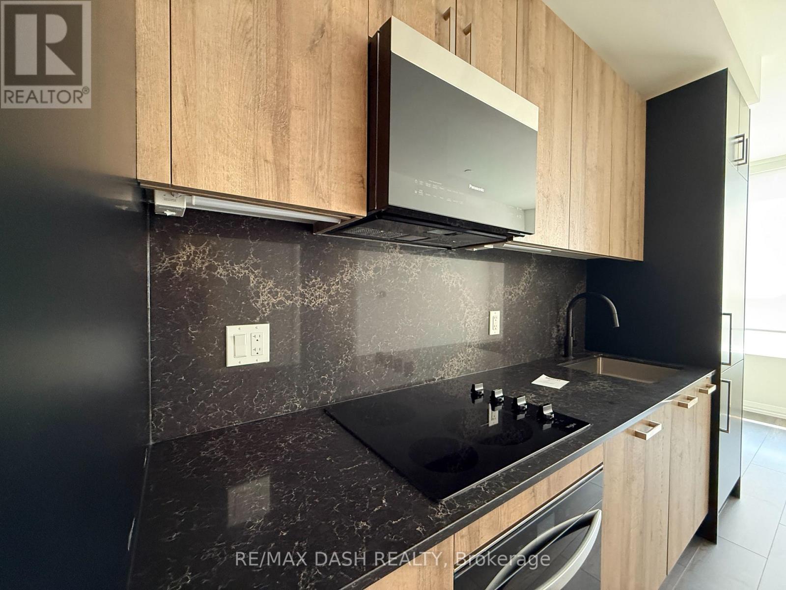 410 - 280 Dundas Street S, Toronto, Ontario  M5T 0E3 - Photo 15 - C13677436