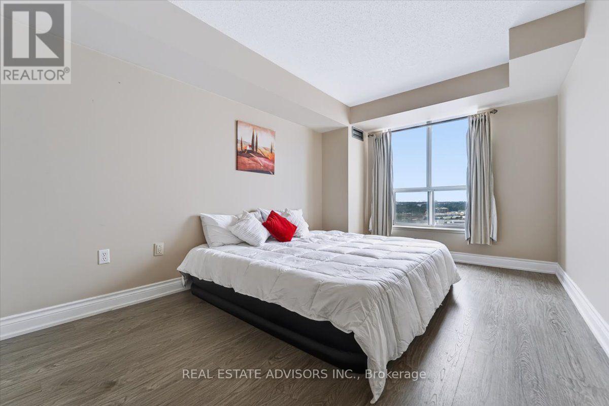 Ph#07 - 21 Overlea Boulevard, Toronto, Ontario  M4H 1P2 - Photo 7 - C13677478