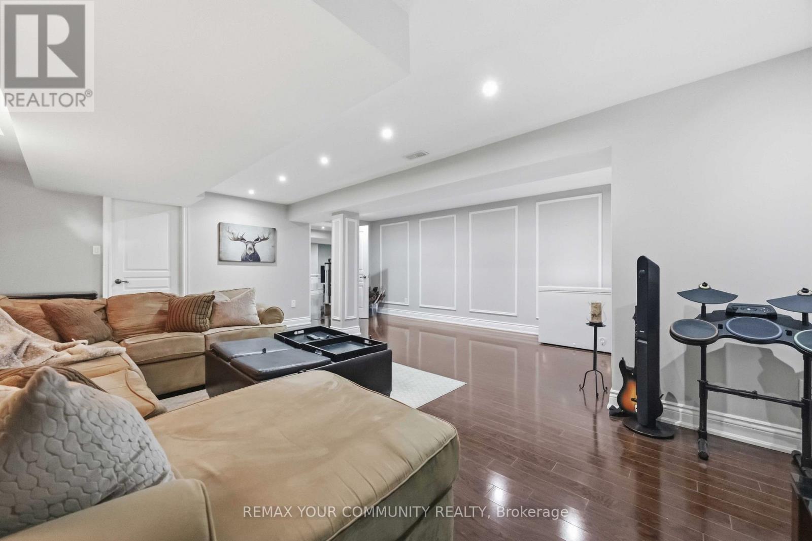 2313 Southcott Road, Pickering, Ontario  L1X 0A6 - Photo 30 - E13677282
