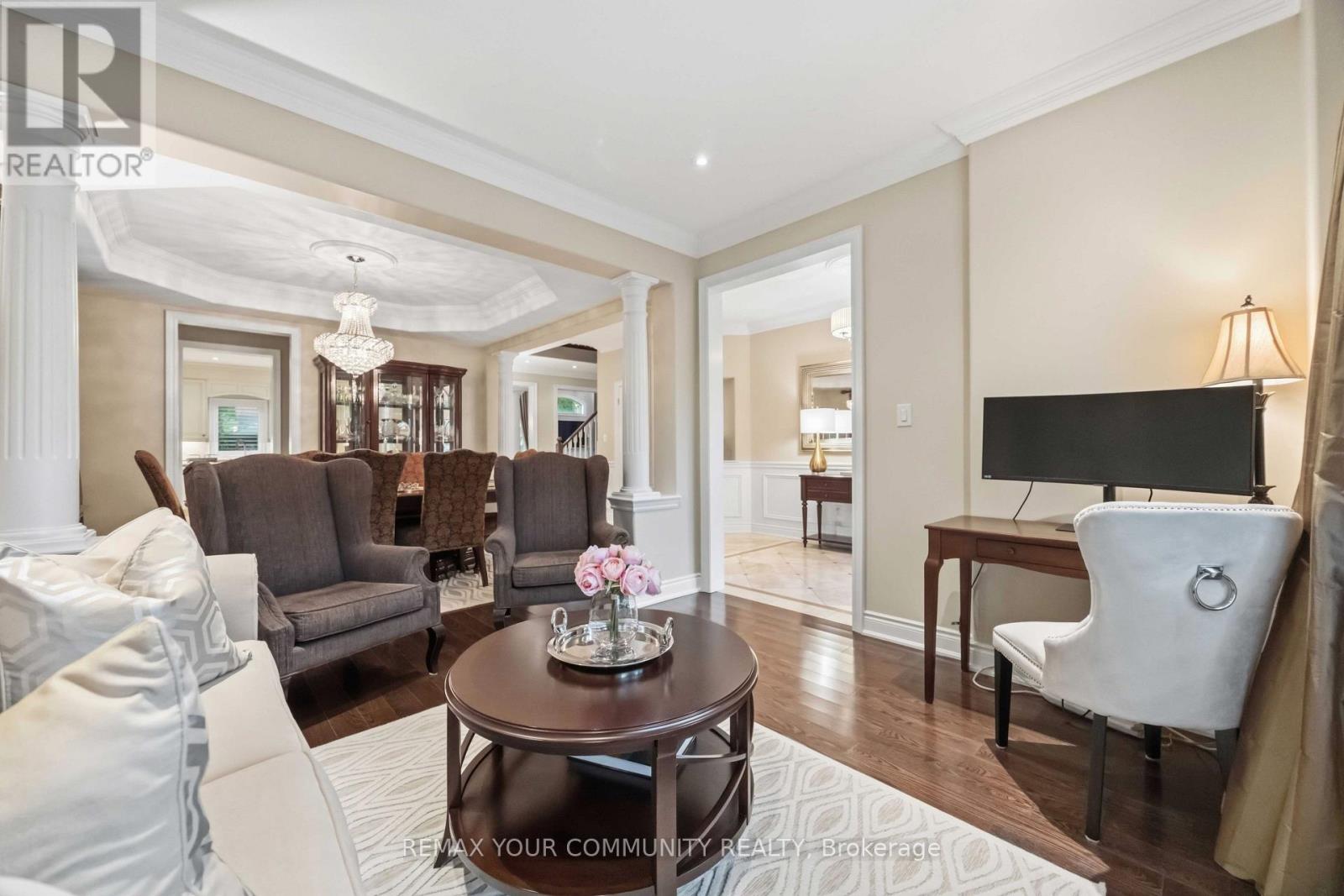 2313 Southcott Road, Pickering, Ontario  L1X 0A6 - Photo 8 - E13677282