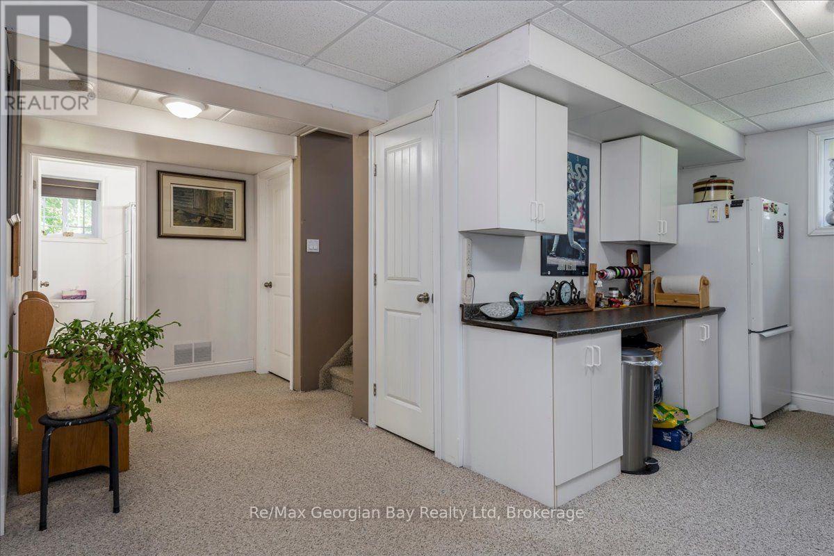 110 Maskinonge Road, Tay, Ontario  L0K 2A0 - Photo 15 - S13677392
