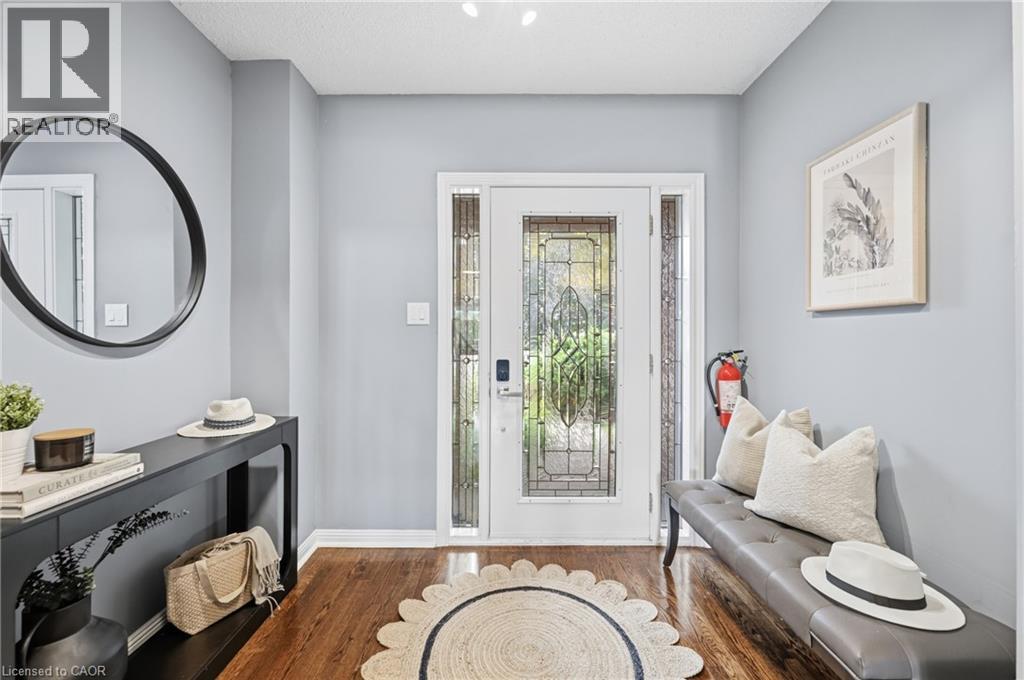419 Parklane Road, Oakville, Ontario  L6H 4J6 - Photo 3 - 40855430