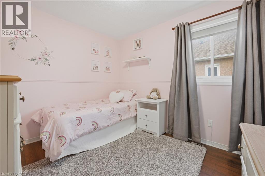 51 Harnesworth Crescent, Hamilton, Ontario  L8B 0J3 - Photo 19 - 40826816