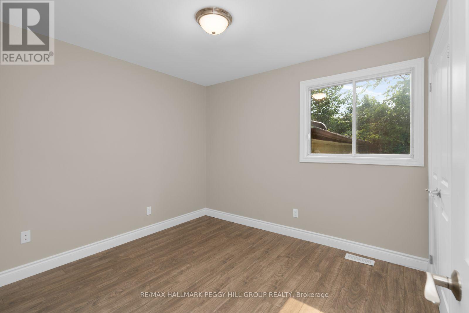 890 Nantyr Drive, Innisfil, Ontario  L9S 1S7 - Photo 12 - N13677296