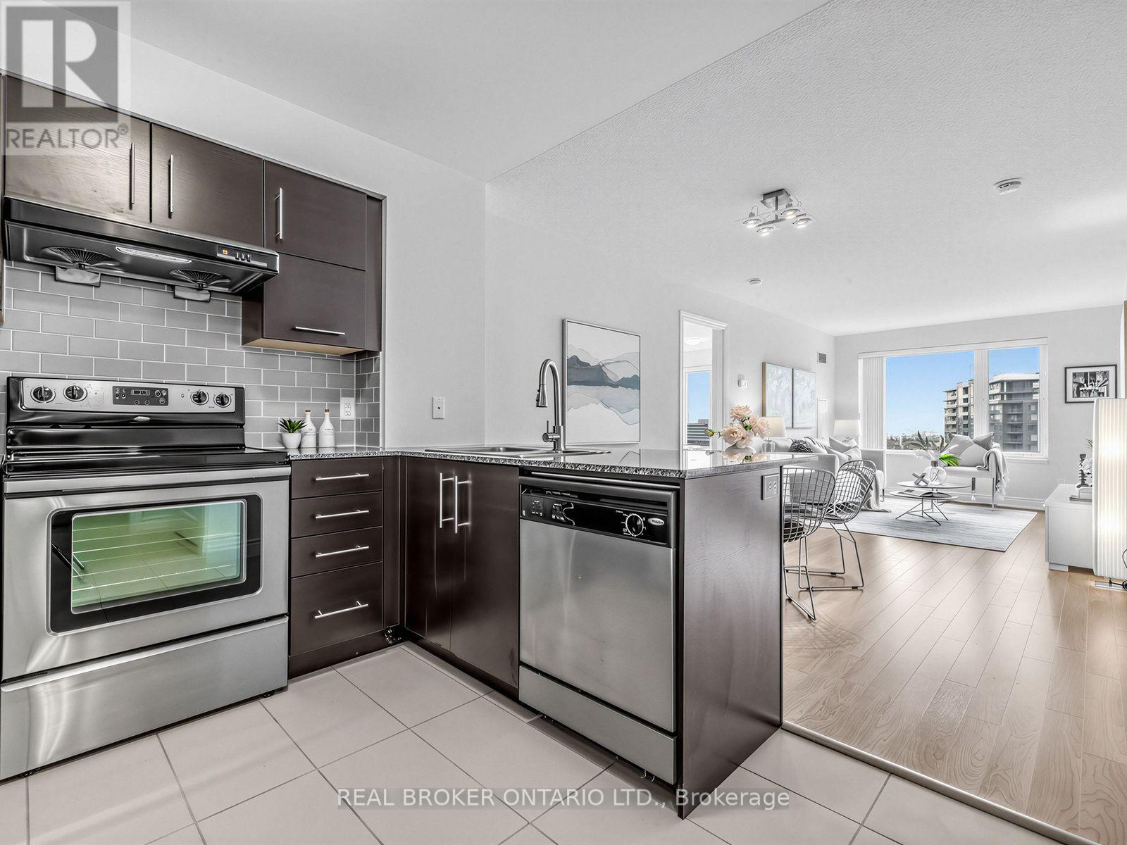 1012 - 233 South Park Road, Markham, Ontario  L3T 0B3 - Photo 6 - N13677306