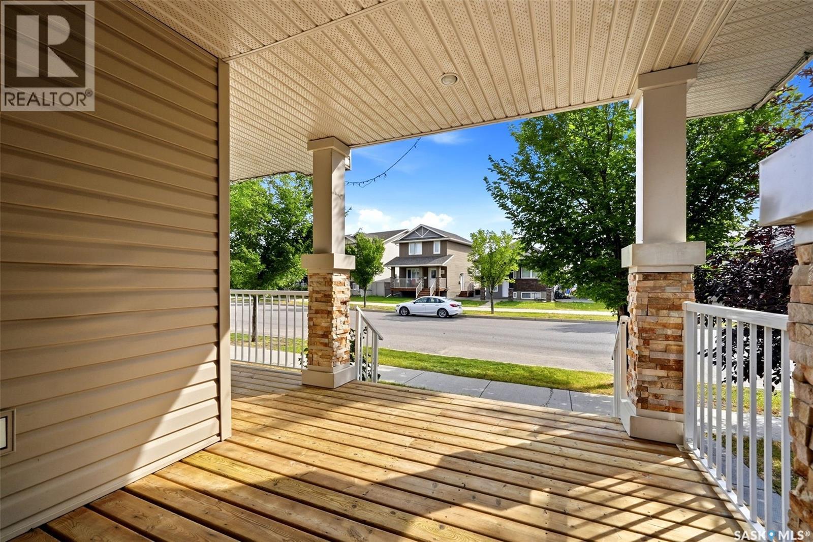 4636 James Hill Road, Regina, Saskatchewan  S4W 0C7 - Photo 3 - SK045418