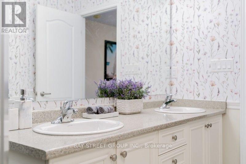 121 Luzon Avenue, Markham, Ontario  L6B 1N8 - Photo 29 - N13677342
