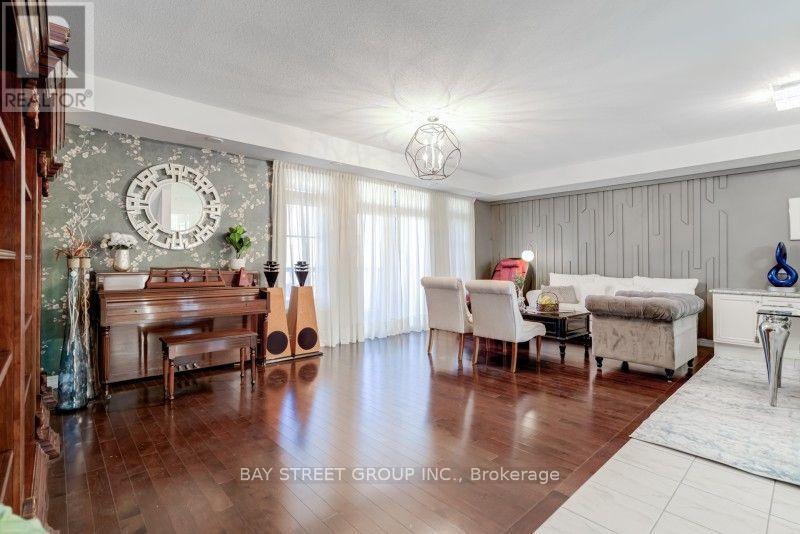 121 Luzon Avenue, Markham, Ontario  L6B 1N8 - Photo 9 - N13677342
